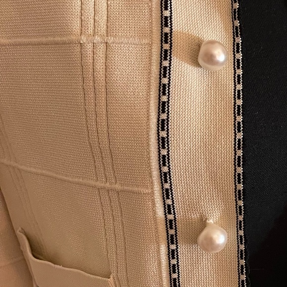 NWT SANDRO

Lore Knit Cardigan size 0 - Picture 6 of 9